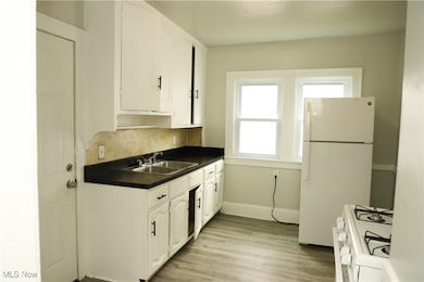 14308 Edgewood Ave, Cleveland, OH 44128 - photo 7