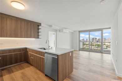 1515 Liona St unit 2616, Honolulu, HI 96814 - photo 4