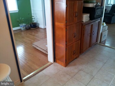 3729 Columbus Dr, Baltimore, MD 21215 - photo 7