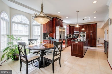 12723 Heatherford Place, Fairfax, VA 22030 - photo 7