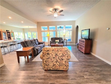 12584 Caribou Ct, Columbia Station, OH 44028 - photo 5