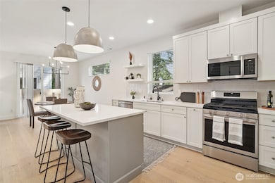 8014 222nd St SW, Edmonds, WA 98026 - photo 4