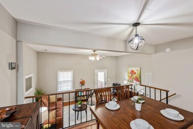 1947 Mayflower Dr, Woodbridge, VA 22192 - photo 2