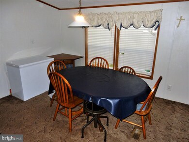 43 Daniel Dr, Lothian, MD 20711 - photo 4