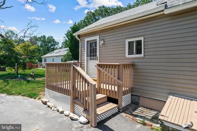 749 Maple Ave, Atco, NJ 08004 - photo 3