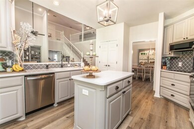 219 Navajo Trail, Gainesville, TX 76240 - photo 6