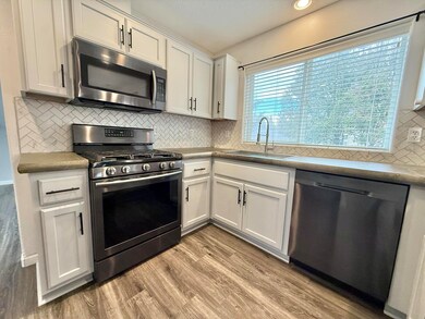 5135 Hickory Ln, Klamath Falls, OR 97601 - photo 7