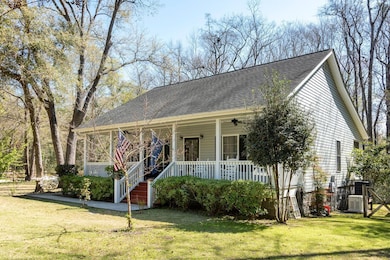 264 Stanley Ave, Walterboro, SC 29488 - photo 2