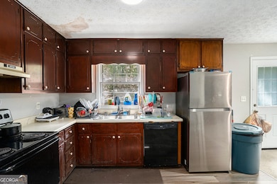 214 Hemlock Dr, Stockbridge, GA 30281 - photo 7