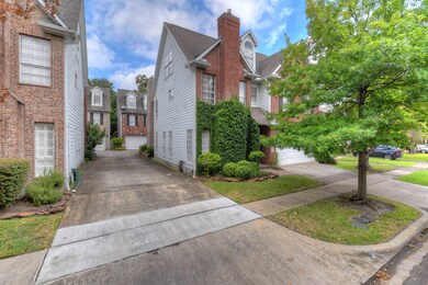 1736 Colquitt St unit A, Houston, TX 77098 - photo 2