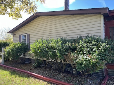 57 Lorraine Place, Buffalo, NY 14224 - photo 5