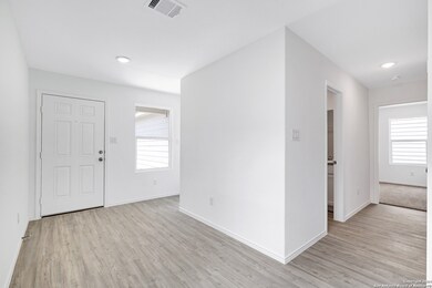 14055 Wool Park, San Antonio, TX 78252 - photo 3