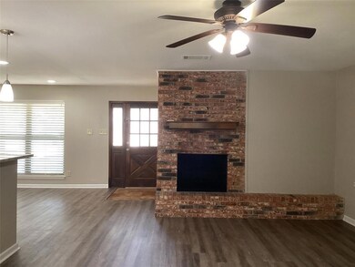 6509 Riddle Dr, North Richland Hills, TX 76182 - photo 6