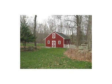 157 Cedar St, Rehoboth, MA 02769 - photo 3