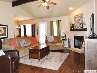 1209 S 33rd St, Broken Arrow, OK 74014 - photo 6