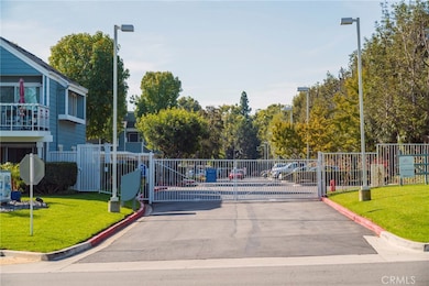 6020 Bixby Village Dr unit 63, Long Beach, CA 90803 - photo 2