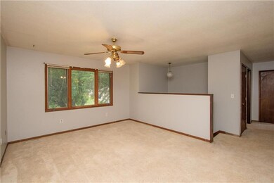 1000 E 19th St N, Newton, IA 50208 - photo 3