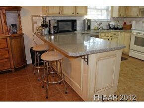 413 Windmill Dr, Copperas Cove, TX 76522 - photo 3