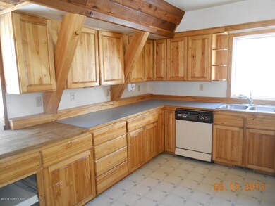 Kitchen (2)