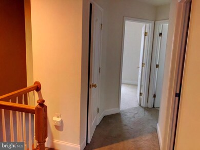 9156 Marlove Oaks Ln, Owings Mills, MD 21117 - photo 6