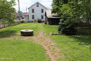 112 Broadway St, Milton, PA 17847 - photo 4