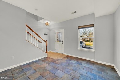24897 Coats Square, Aldie, VA 20105 - photo 4