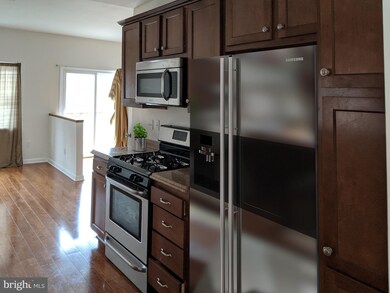 331 Myrtle Ave, West Berlin, NJ 08091 - photo 4