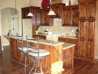 1221 Deaton Cir, Raymore, MO 64083 - photo 5