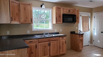 107 Kitchen 1