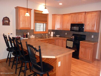 272 Aspen Rd, Pocono Pines, PA 18350 - photo 5