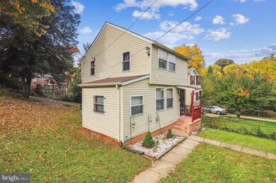 815 Kayak Ave, Capitol Heights, MD 20743 - photo 3