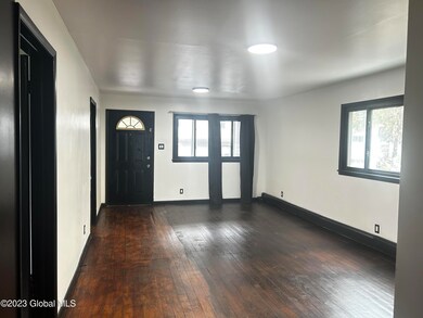 33 Cheltingham Ave, Schenectady, NY 12306 - photo 5