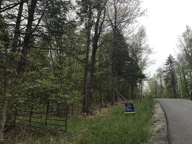 Gate with clearing