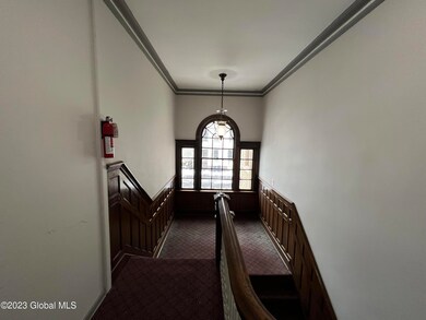 1114 Union St unit 3, Schenectady, NY 12308 - photo 4