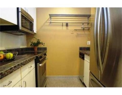 18 E Springfield St unit 2floor, Boston, MA 02118 - photo 3