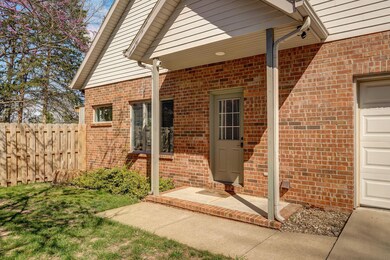 3931 E Stanford St-51