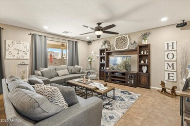 03-Family Room