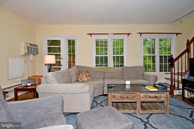 1675 Preston Rd, Alexandria, VA 22302 - photo 4