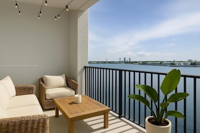 17150 N Bay Rd unit 2707, Sunny Isles Beach, FL 33160 - photo 2