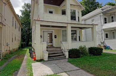 752 Myrtle Ave, Albany, NY 12208 - photo 2