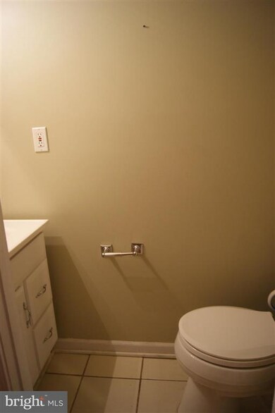 305 S Collington Ave, Baltimore, MD 21231 - photo 5