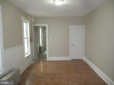 839 N 11th St, Reading, PA 19604 - photo 4