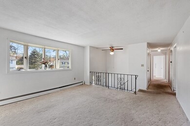 27 Whippoorwill Dr, Shrewsbury, MA 01545 - photo 2