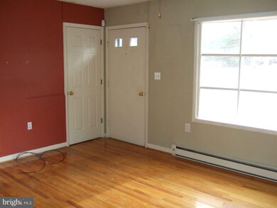 2108 First St, Middletown, VA 22645 - photo 4