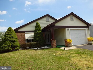 27 Windsor Rd, Southampton, NJ 08088 - photo 3