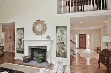 181 Turn of River Rd unit 11, Stamford, CT 06905 - photo 5