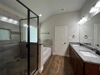 1409 Town Creek Cir, Weatherford, TX 76086 - photo 5