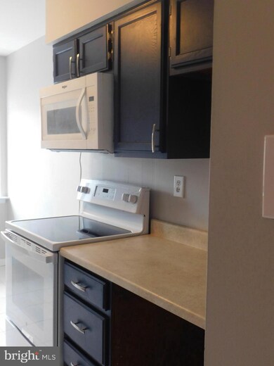 220 James Ct unit 220, Marlton, NJ 08053 - photo 7