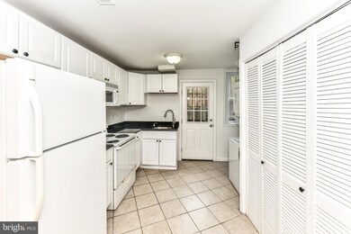203 R St NW unit B, Washington, DC 20001 - photo 4