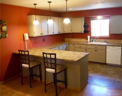 3365 Tori Ln, Longview, WA 98632 - photo 4